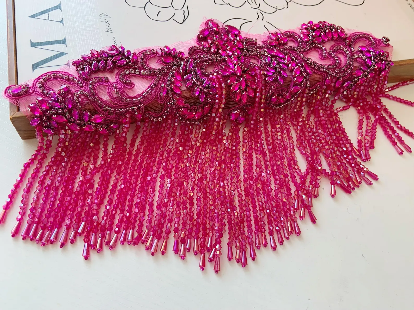 Parche con apliques de diamant - Body Jewelry Hot reseña y precio